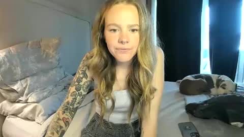 Snapshot of kassykitty29 chatting on December 2024 09:40:02 PM Kitty Kat online show from December 2024 09:40:02 PM