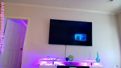 BriannaBrave online show from February 2026 07:29:01 PM
