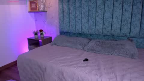 kat_blake online show from October 2025 05:28:01 AM