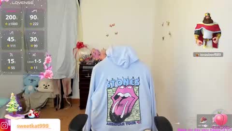 Snapshot of kat_ly_chan chatting on December 2024 10:55:02 PM Kat online show from December 2024 10:55:02 PM