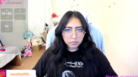 Snapshot of kat_ly_chan chatting on February 2025 02:38:02 PM Kat online show from February 2025 02:38:02 PM