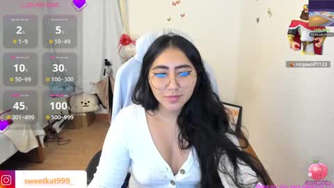 Snapshot of kat_ly_chan chatting on March 2025 06:43:01 PM Kat online show from March 2025 06:43:01 PM