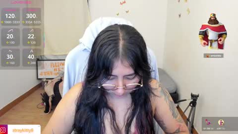 Snapshot of kat_ly_chan chatting on October 2025 01:47:01 AM Kat online show from October 2025 01:47:01 AM