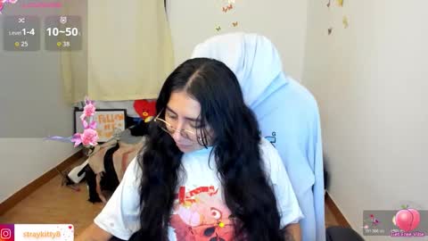 Snapshot of kat_ly_chan chatting on October 2025 01:03:02 PM Kat online show from October 2025 01:03:02 PM