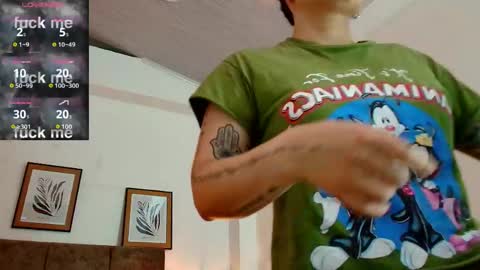 Snapshot of kat_paradisse chatting on June 2026 12:43:01 PM kat paradisse online show from June 2026 12:43:01 PM