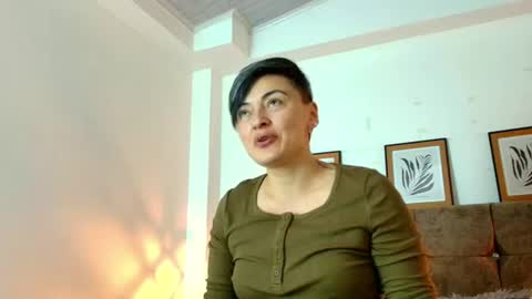 kat paradisse online show from July 2026 11:41:01 AM