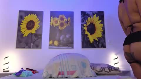 Katalina online show from December 2025 11:52:02 AM