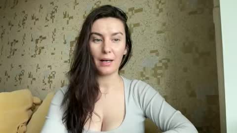 KatalinaQE online show from February 2026 10:25:01 AM