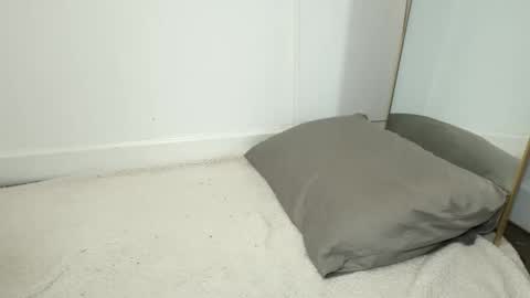 katarasimon online show from January 2026 05:15:01 PM