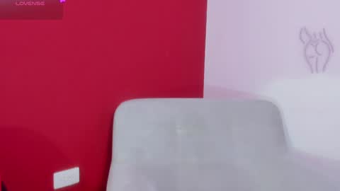 Kate  online show from February 2025 11:33:02 AM