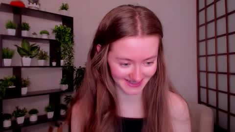 Kate online show from October 2025 03:04:02 AM