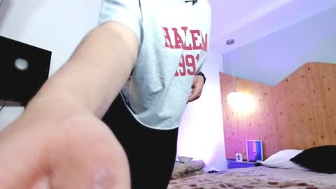 Kate Evans online show from December 2024 10:08:02 PM