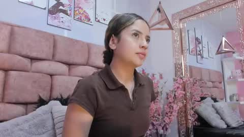 Snapshot of kate_froz chatting on October 2025 11:29:01 AM Kate Froz online show from October 2025 11:29:01 AM