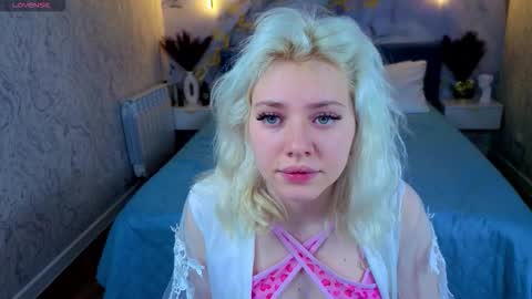 Snapshot of kate_krose chatting on March 2026 01:24:01 AM Kate online show from March 2026 01:24:01 AM