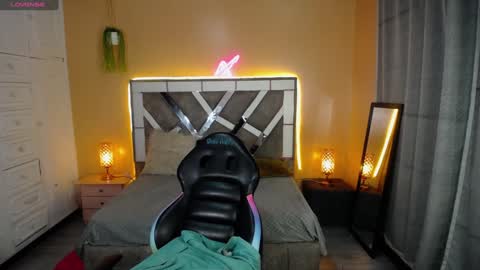 Snapshot of kate_lawrence_ chatting on January 2025 07:06:01 AM kate_lawrence_ online show from January 2025 07:06:01 AM