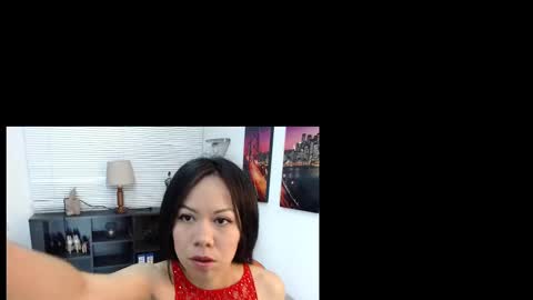 Kate  online show from February 2025 12:05:02 PM