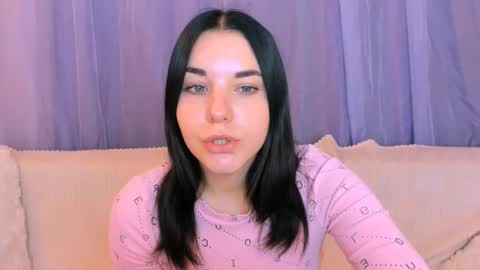 KATE online show from November 2025 06:02:02 AM