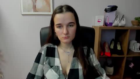 Kate  online show from December 2025 08:27:02 PM