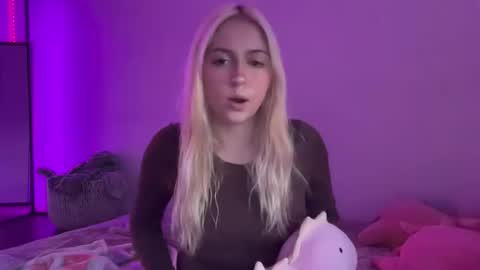 kateharperr online show from October 2025 01:16:02 AM