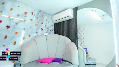 Im Katherine but call me Kate  online show from November 2025 12:20:01 PM