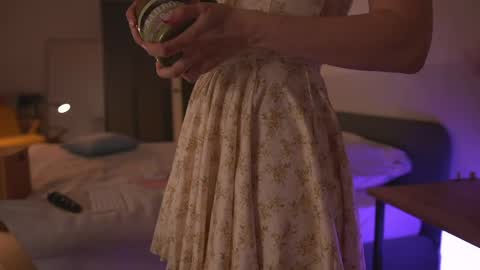 katesee online show from May 2026 08:17:02 PM