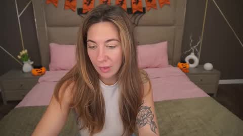 Snapshot of kateshanny chatting on October 2025 07:53:01 AM Kate online show from October 2025 07:53:01 AM