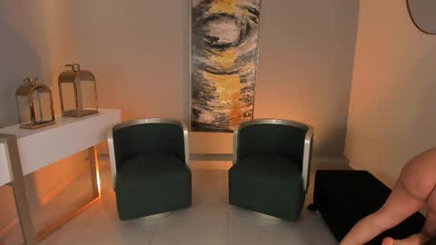 Snapshot of katesunder chatting on November 2025 04:40:01 PM K A T E online show from November 2025 04:40:01 PM