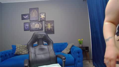 Kate online show from December 2024 09:33:02 PM