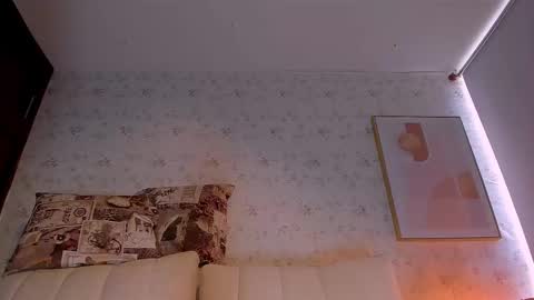 Snapshot of katheriine_saenz22 chatting on February 2025 02:31:02 PM Kathee Saenz online show from February 2025 02:31:02 PM
