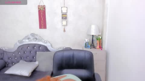 katherin online show from December 2025 05:09:02 PM