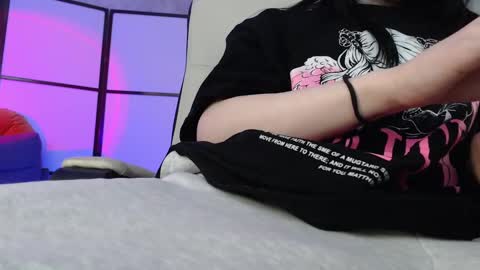 Snapshot of katherine_johnson chatting on January 2025 01:42:02 PM katherine_johnson online show from January 2025 01:42:02 PM