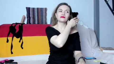 Katherine online show from February 2025 03:41:02 PM