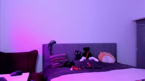 Katherine online show from October 2025 03:20:02 PM