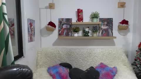 kathie_lozada online show from December 2025 04:50:01 AM