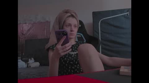 kathleen_frost online show from November 2025 08:58:02 AM