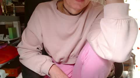 Snapshot of kathleenedwards chatting on May 2026 10:33:02 AM Kathleen online show from May 2026 10:33:02 AM