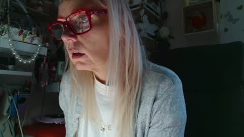 Snapshot of kathleenedwards chatting on July 2026 05:47:02 AM Kathleen online show from July 2026 05:47:02 AM