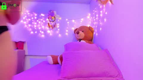 Kay online show from December 2024 02:39:01 PM