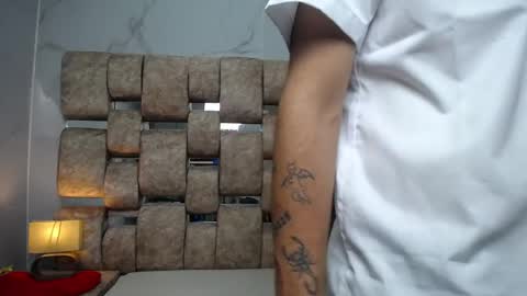 Snapshot of kathyaiden chatting on May 2026 02:14:01 PM Kaht y Aiden online show from May 2026 02:14:01 PM