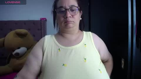 Snapshot of kathybigboobsbbw_ chatting on June 2026 04:41:02 AM kathybigboobsbbw_ online show from June 2026 04:41:02 AM