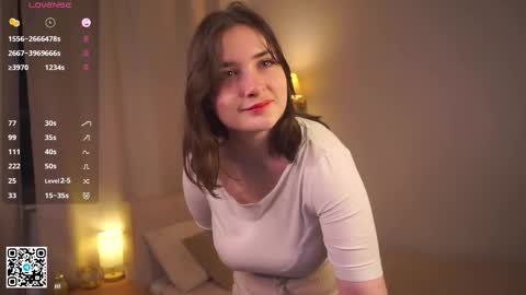 Aneta online show from November 2025 08:45:01 AM