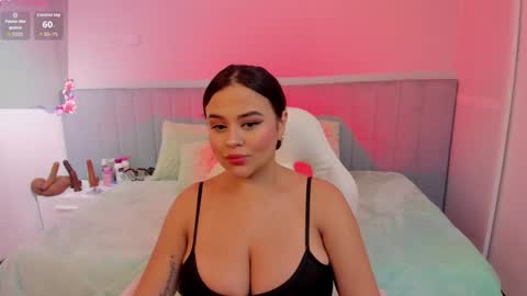 Katia online show from October 2025 09:04:02 AM