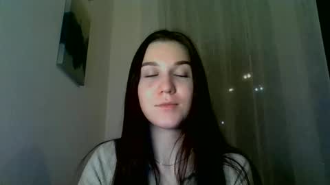 katie_foxi online show from February 2025 06:35:02 PM