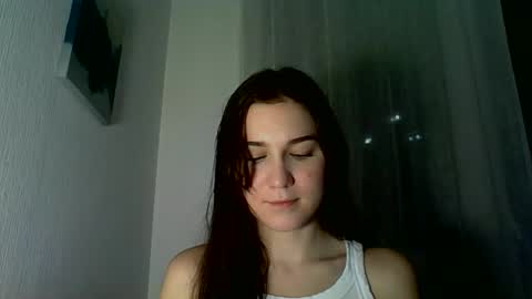 katie_foxi online show from October 2025 04:18:01 PM