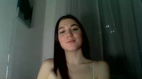 katie_foxi online show from January 2026 04:42:01 PM