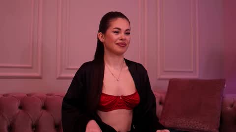 Snapshot of katie_hayes chatting on January 2026 07:28:02 PM Katie online show from January 2026 07:28:02 PM