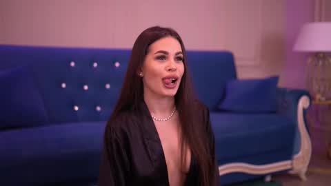 Snapshot of katie_hayes chatting on February 2026 07:56:02 PM Katie online show from February 2026 07:56:02 PM