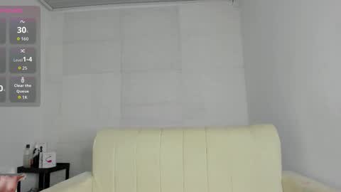 katie_perry18 online show from January 2026 11:41:02 PM