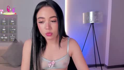 katieangel1 online show from October 2025 11:38:02 AM