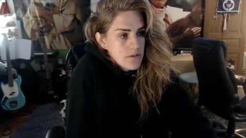 Katie online show from November 2025 06:24:02 AM